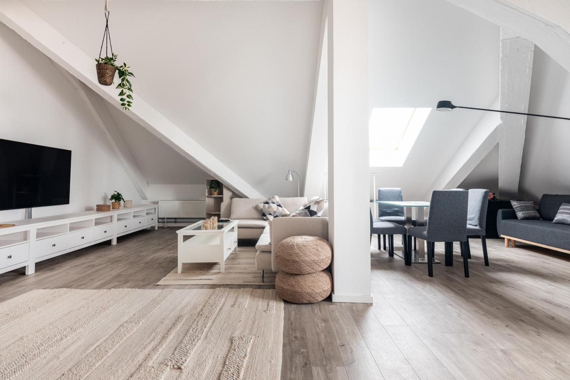 Mint Apartment Ueber Der Stadt Parken Kueche Wifi Берлін Екстер'єр фото