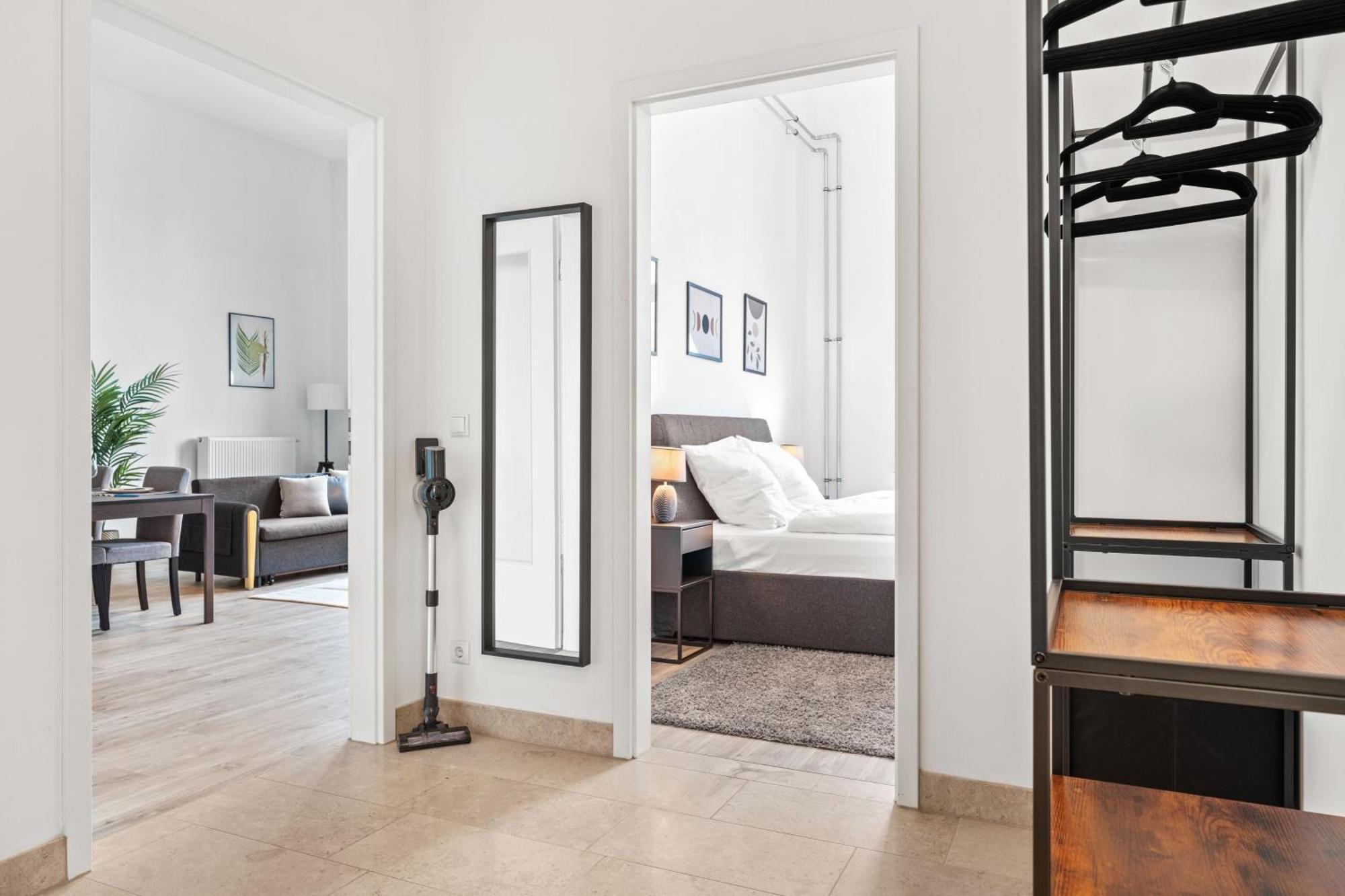 Mint Apartment Ueber Der Stadt Parken Kueche Wifi Берлін Екстер'єр фото