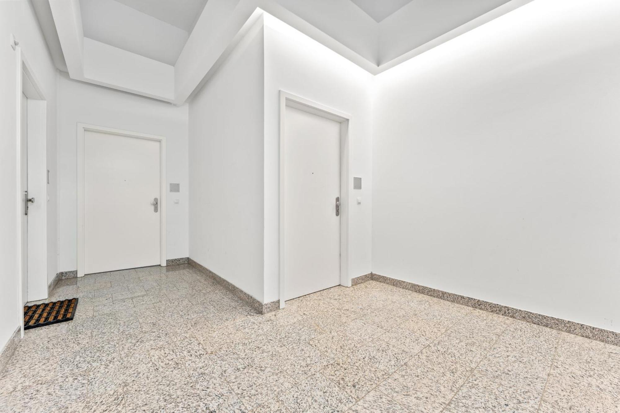 Mint Apartment Ueber Der Stadt Parken Kueche Wifi Берлін Екстер'єр фото