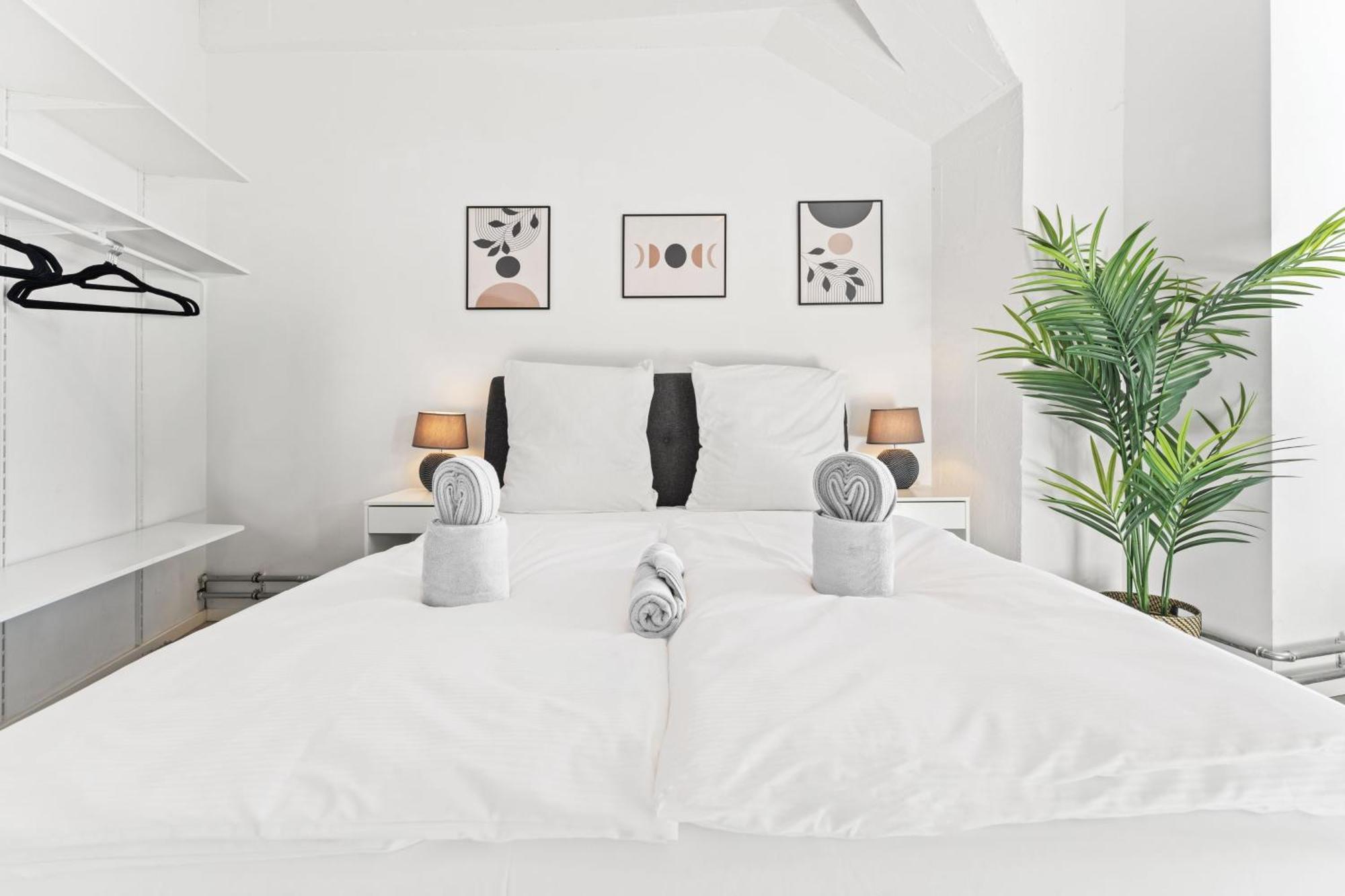 Mint Apartment Ueber Der Stadt Parken Kueche Wifi Берлін Екстер'єр фото